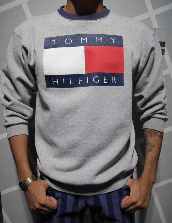 tommy hilfiger sweater big logo