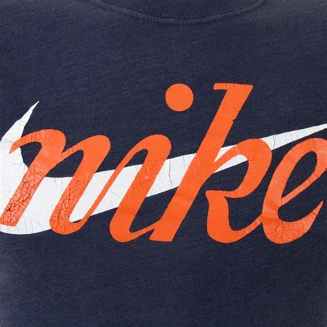 Nike retro Logos