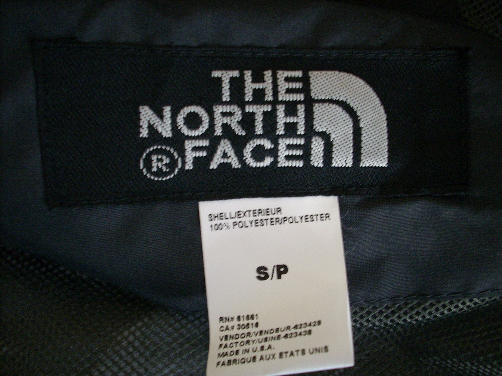 genuine north face label