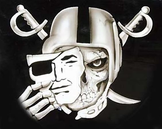 1. Oakland Raiders Skull Tattoo - wide 6