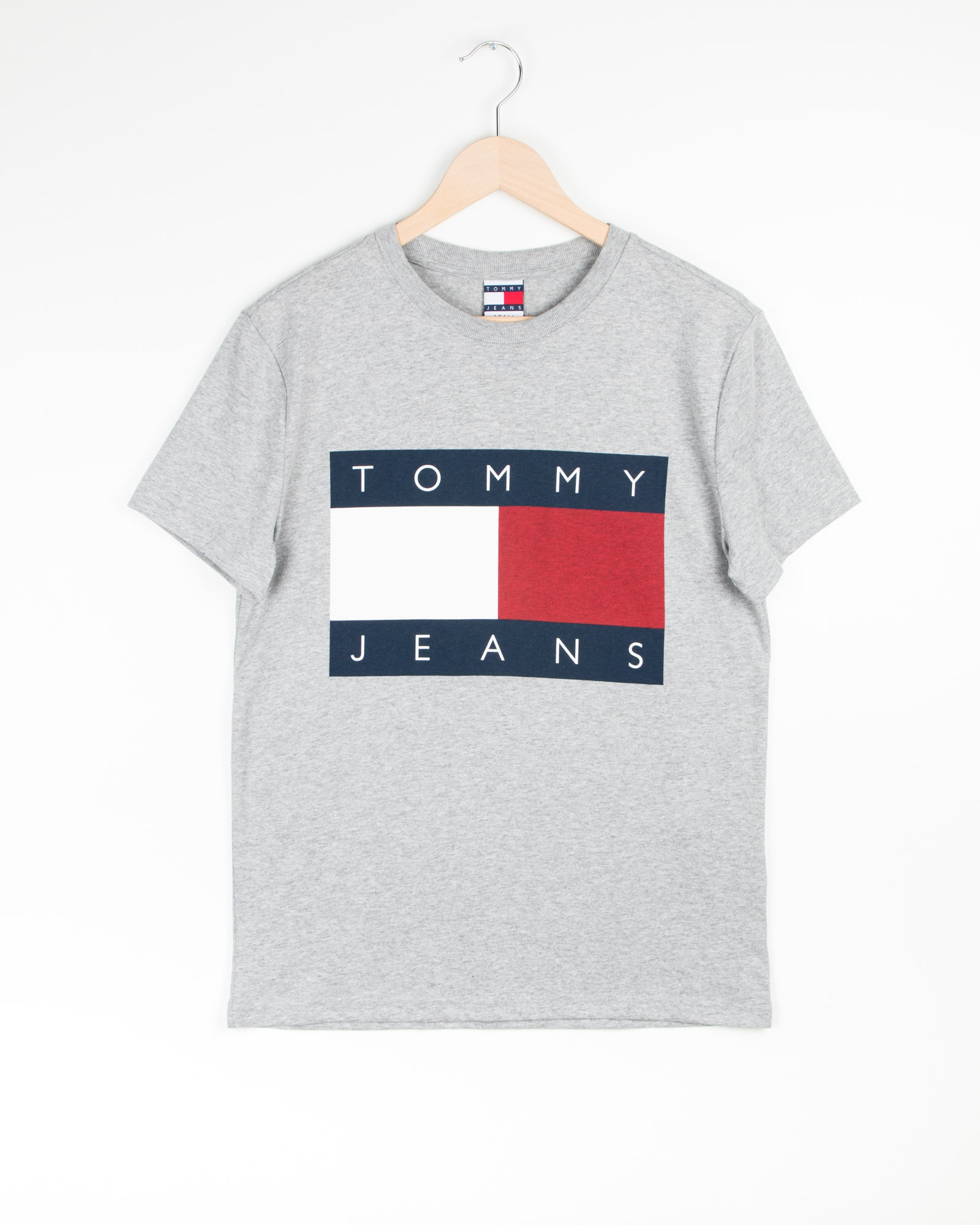 tommy hilfiger shirt with big logo